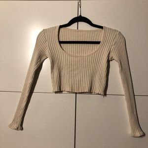RIBBED CROP LONG SLEEVE TOP